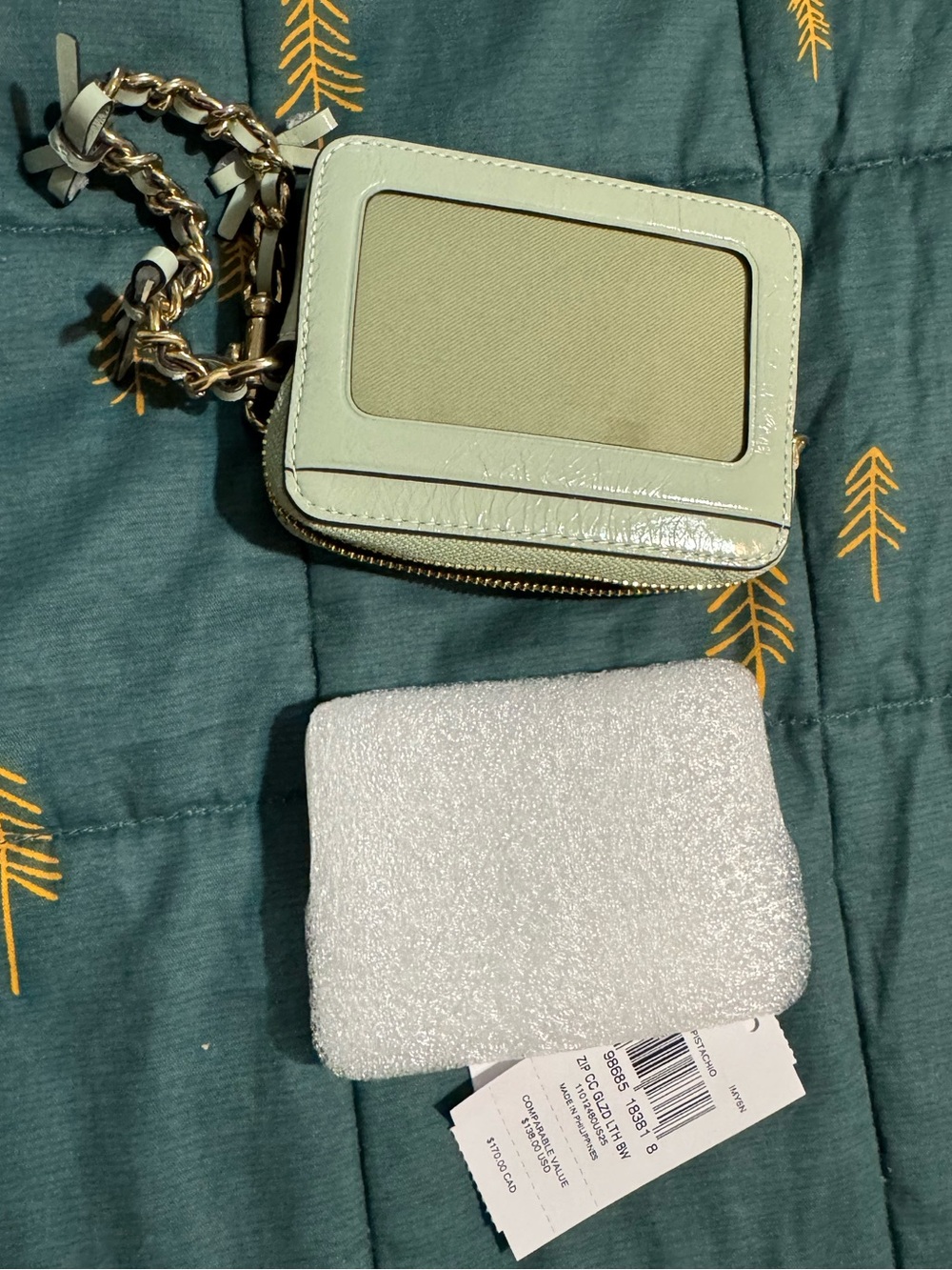 Coach Zip card case with bows in pistachio - Picture 6 of 6
